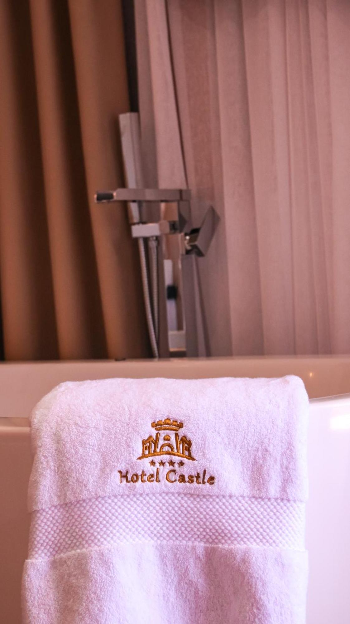 Hotel Castle 사밀 외부 사진