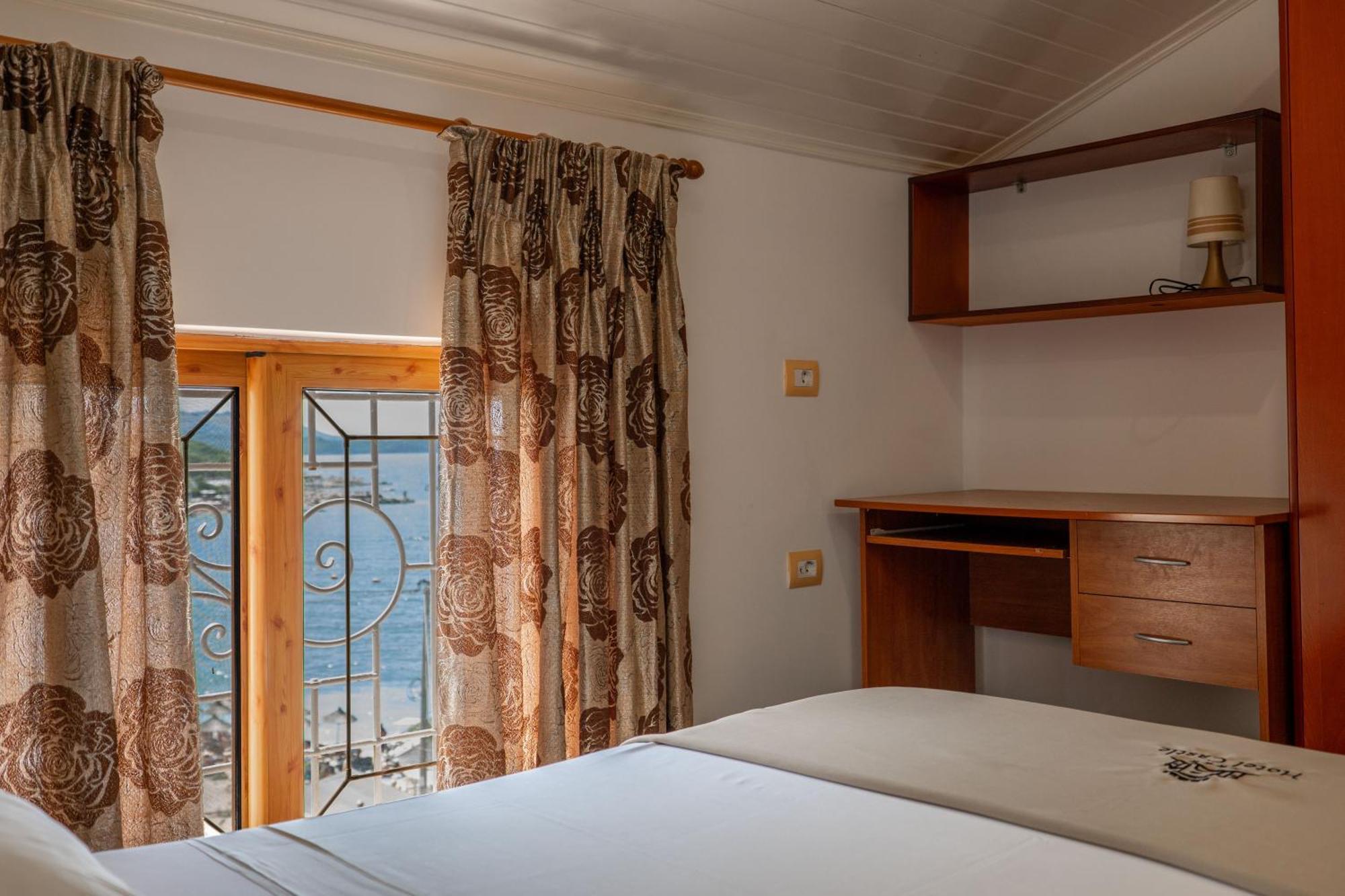 Hotel Castle 사밀 외부 사진