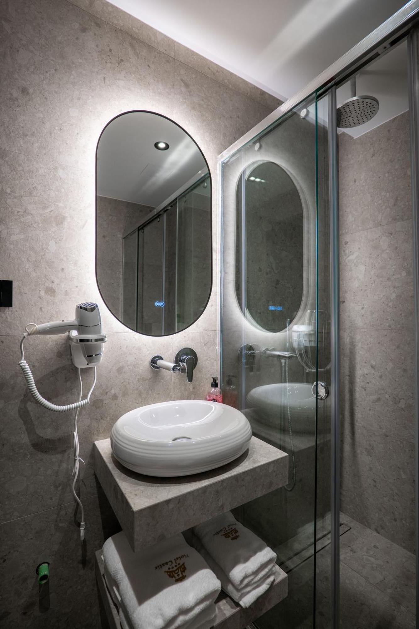 Hotel Castle 사밀 외부 사진