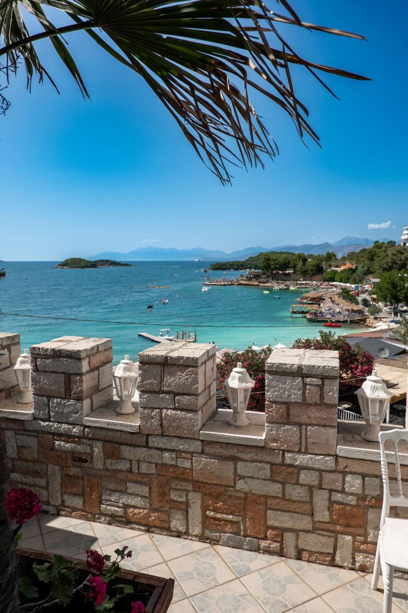 Hotel Castle 사밀 외부 사진